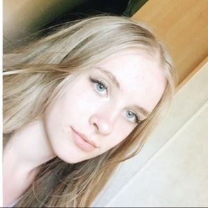 Meet your Posher, Ingrid